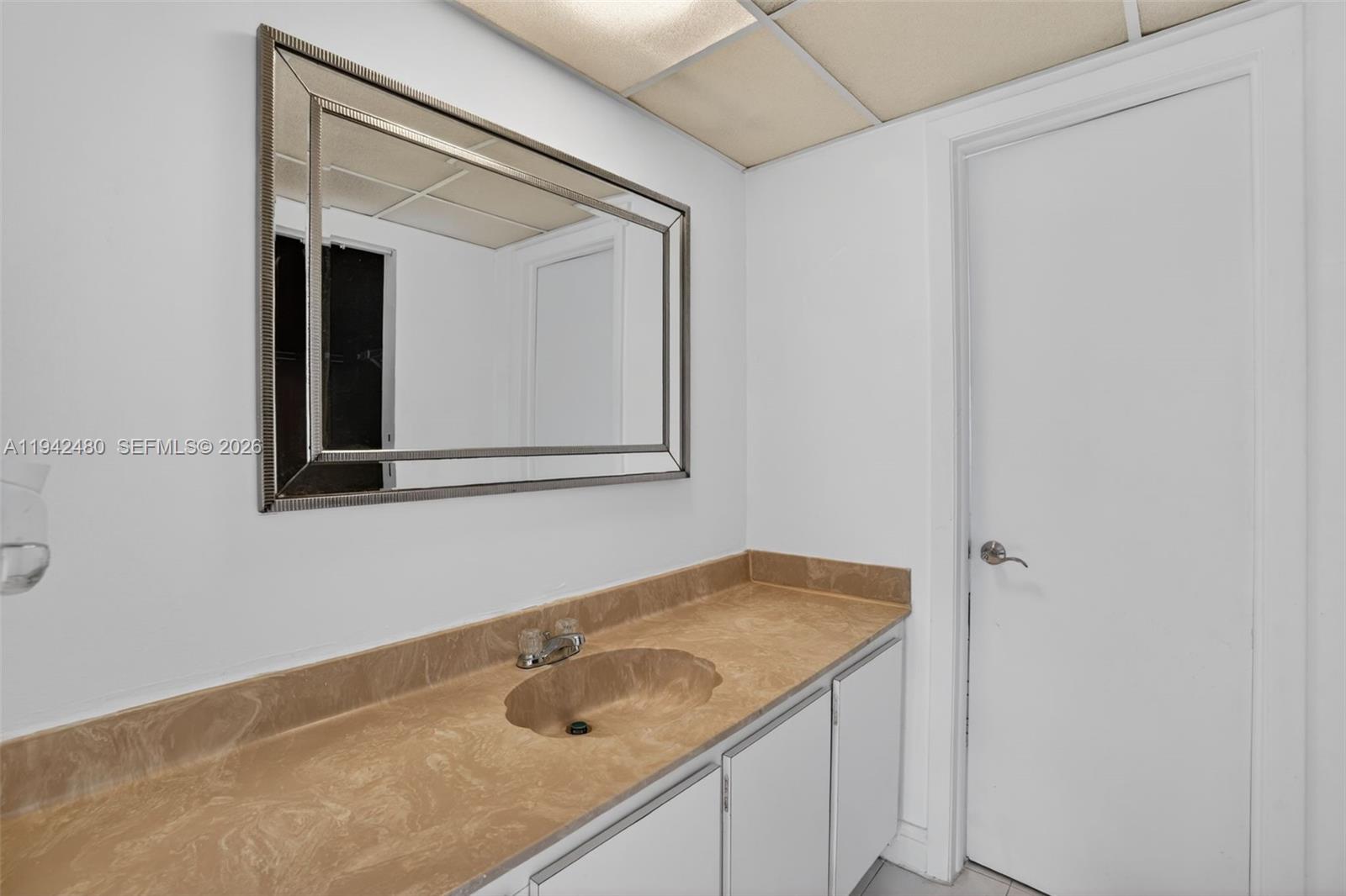 6905 Southwest 104th Court Miami, FL 33173 - Photo 26 of 45