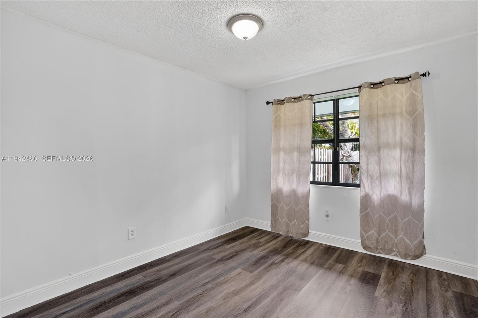 6905 Southwest 104th Court Miami, FL 33173 - Photo 28 of 45