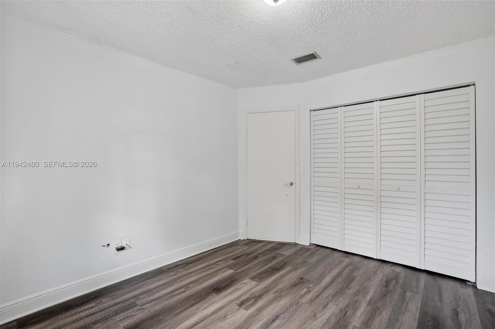 6905 Southwest 104th Court Miami, FL 33173 - Photo 30 of 45