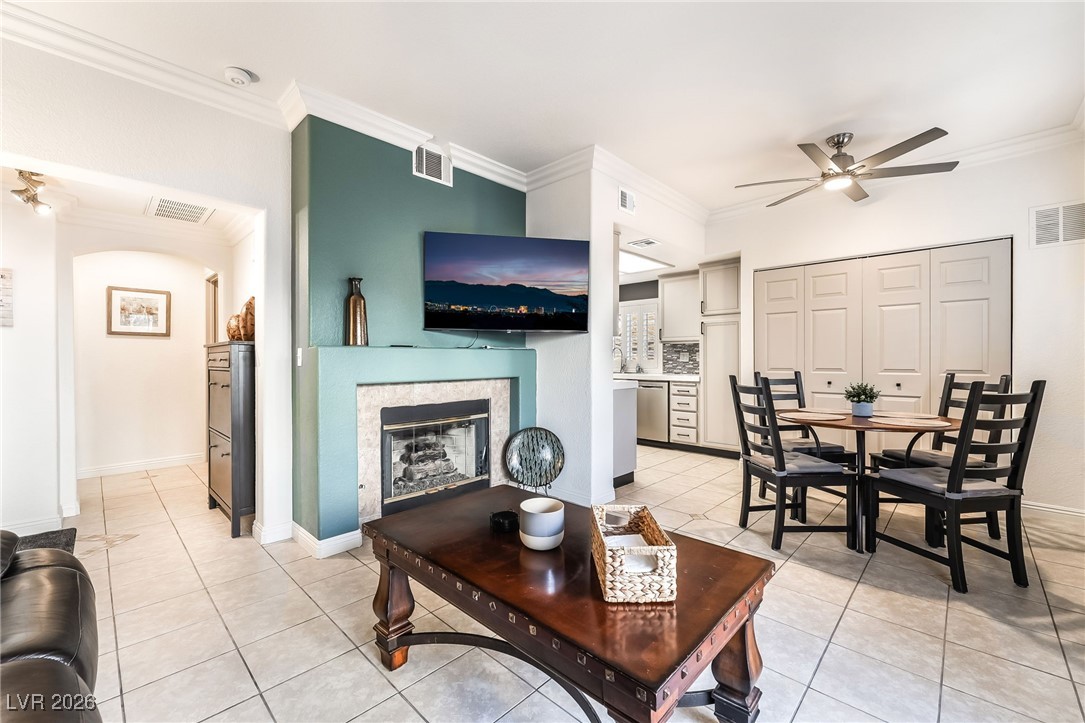 1686 Normandy Way Henderson, NV 89014 - Photo 8 of 30