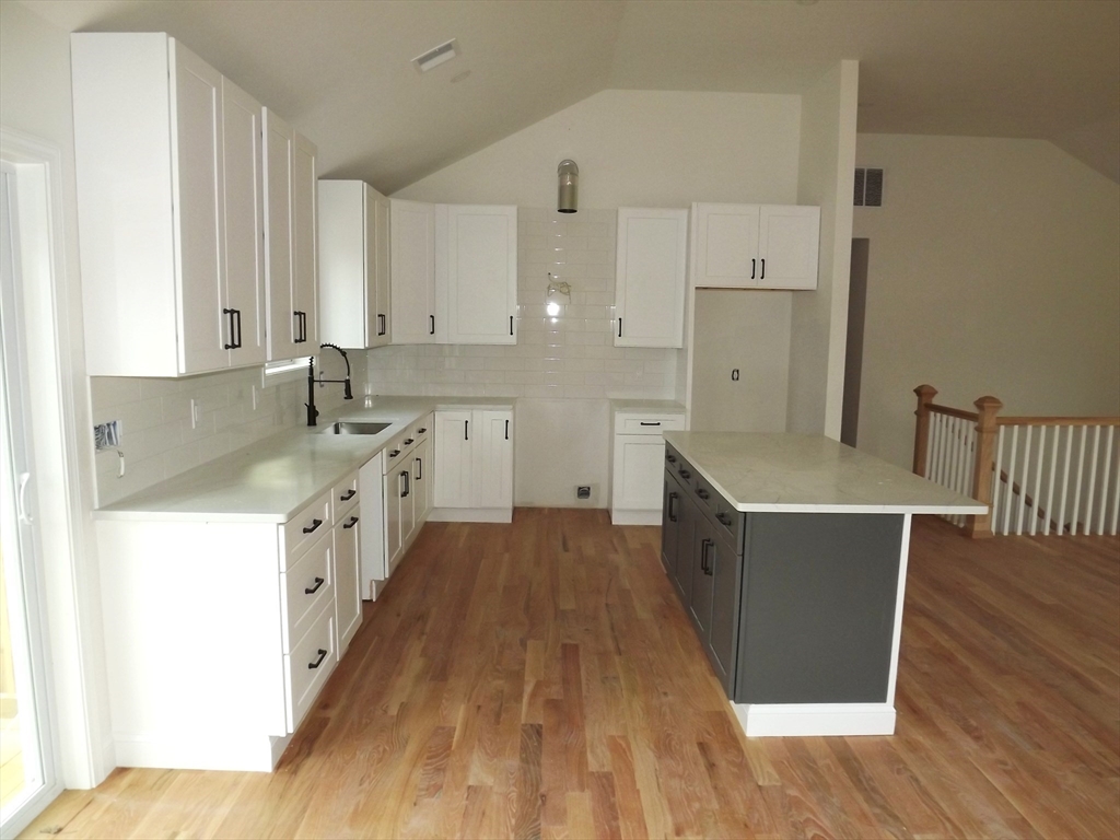 4 West Dudley Road Dudley, MA 01571 - Photo 12 of 18