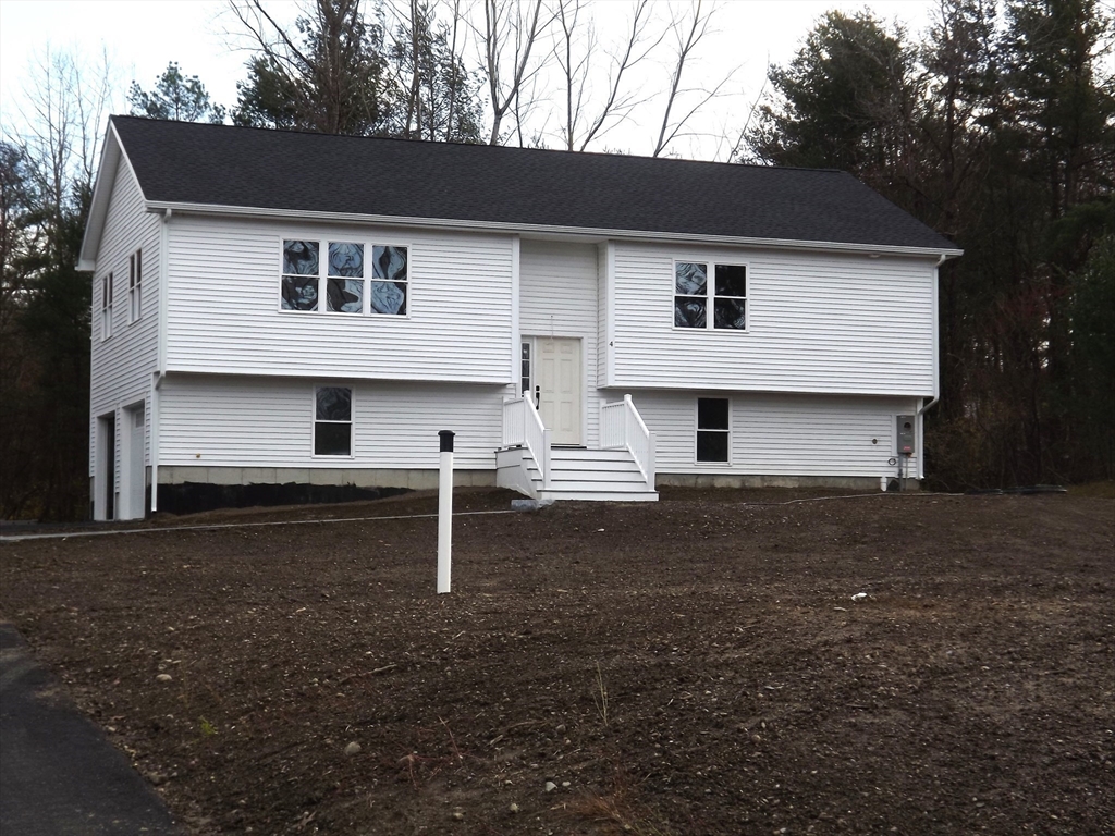 4 West Dudley Road Dudley, MA 01571 - Photo 3 of 18
