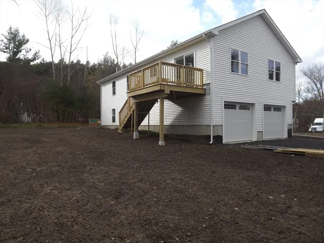 $569,900 | 4 West Dudley Road, Dudley, MA 01571