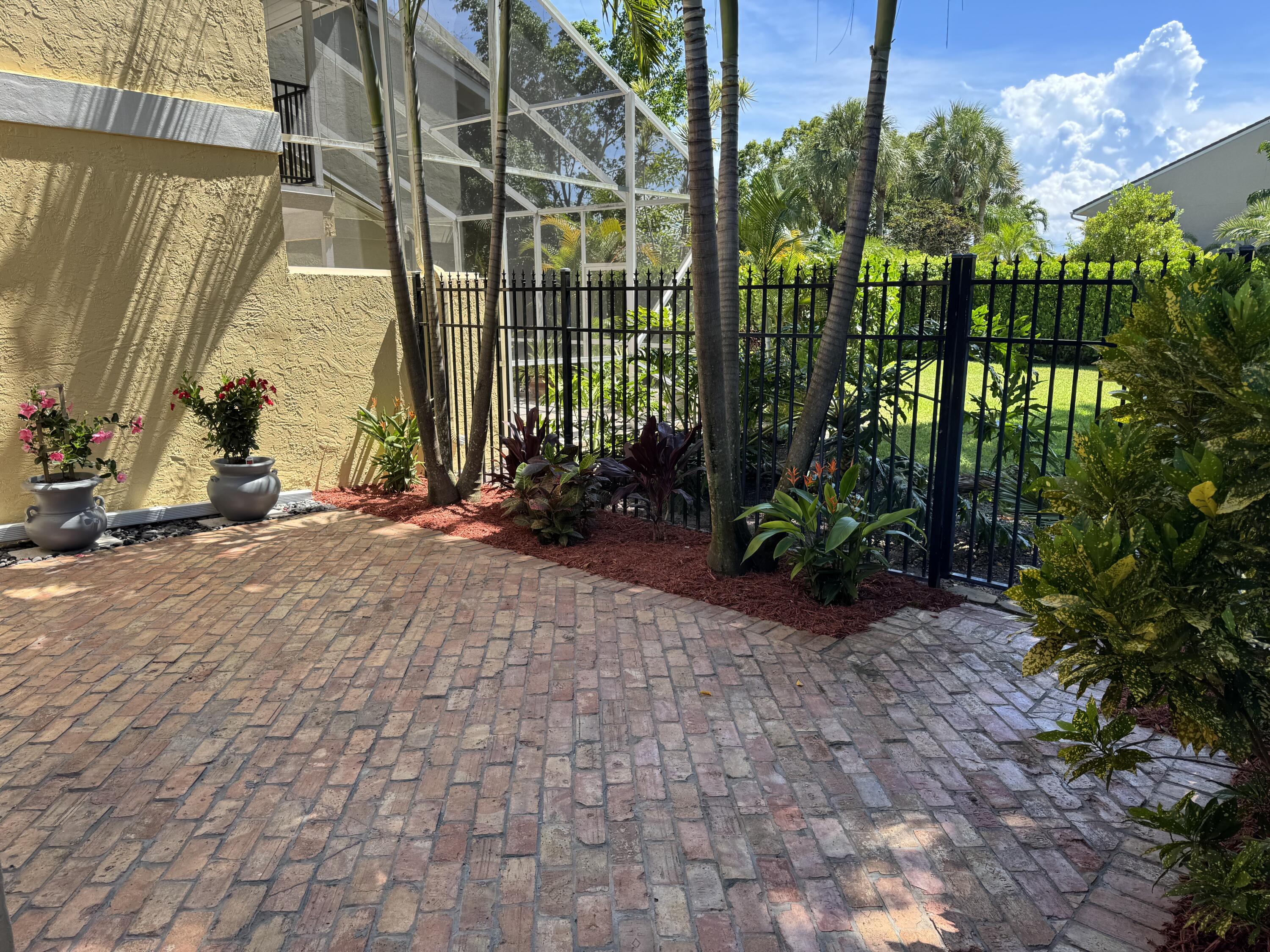 5644 Santiago Circle Boca Raton, FL 33433 - Photo 19 of 22 19