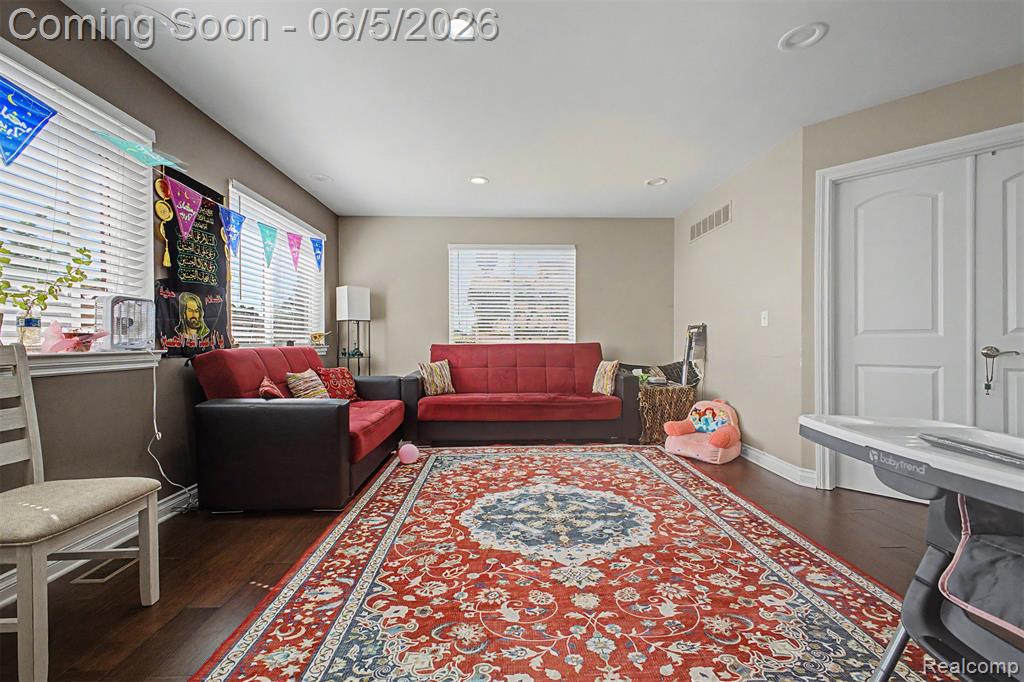 5524 Maple Street Dearborn, MI 48126 - Photo 15 of 54