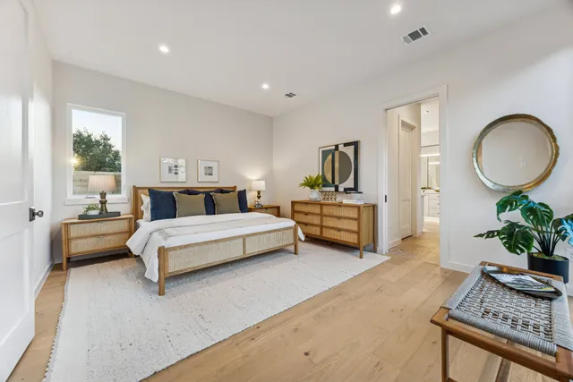 $1,829,000 | 4700 Philco Drive, Austin, TX 78745