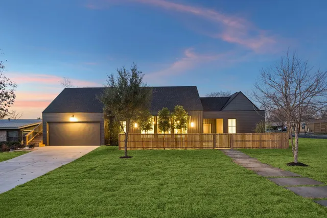 $1,829,000 | 4700 Philco Drive, Austin, TX 78745