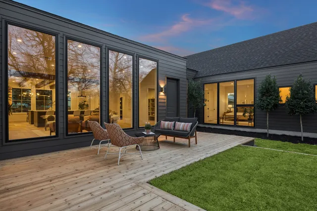 $1,829,000 | 4700 Philco Drive, Austin, TX 78745