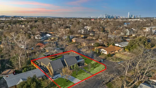 $1,829,000 | 4700 Philco Drive, Austin, TX 78745