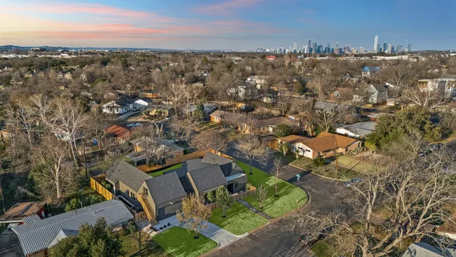 $1,829,000 | 4700 Philco Drive, Austin, TX 78745