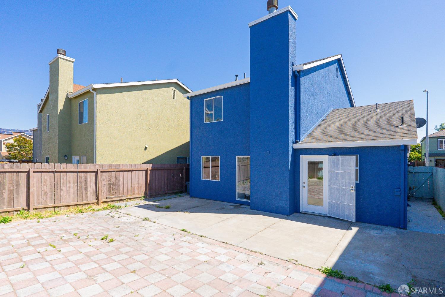 117 Malcolm Drive Richmond, CA 94801 - Photo 34 of 37 a house view with a backyard space