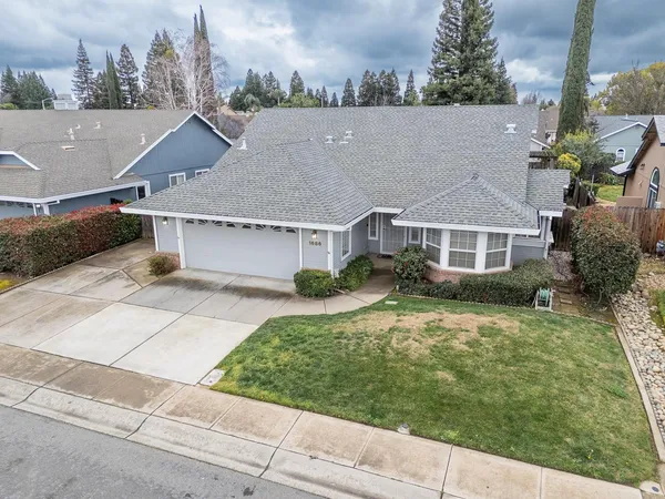 $448,000 | 1686 Rebecca Drive, Yuba City, CA 95993