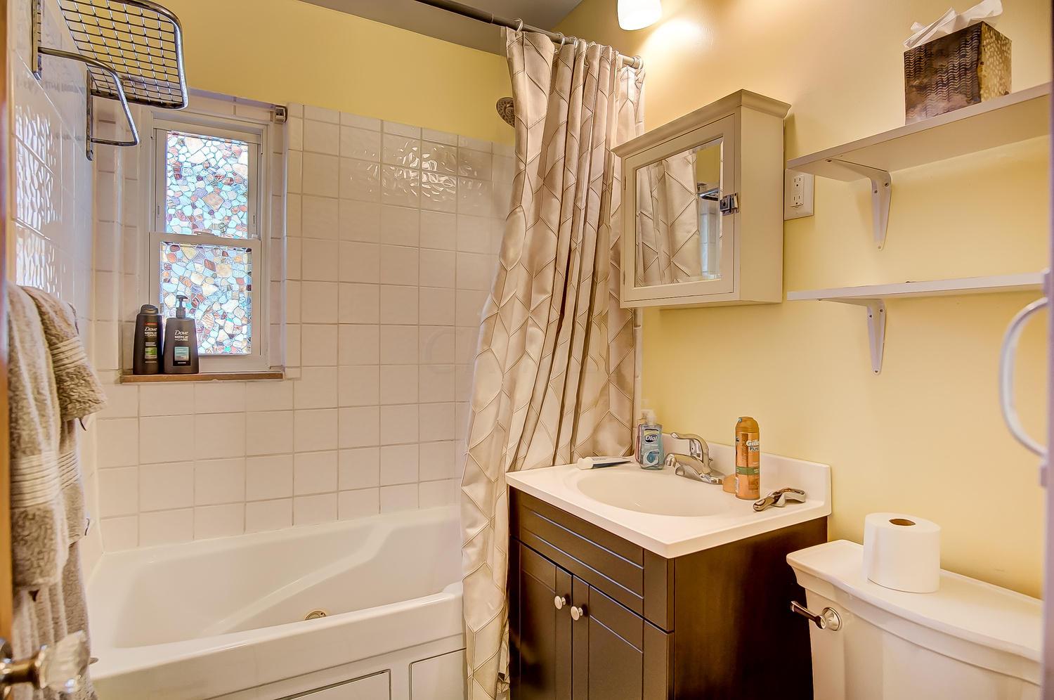 2158 Cranford Road Columbus, OH 43221 - Photo 5 of 15