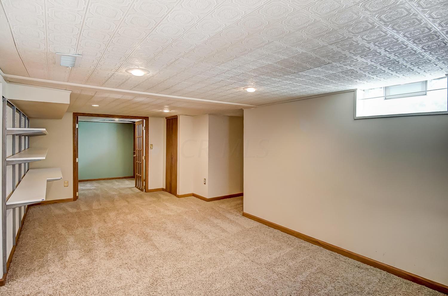 2158 Cranford Road Columbus, OH 43221 - Photo 9 of 15