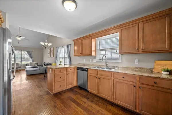 $299,500 | 1640 Buchanon Drive, Clarksville, TN 37042