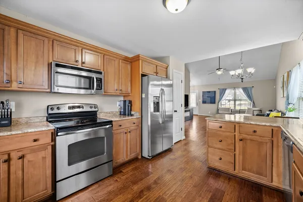 $299,500 | 1640 Buchanon Drive, Clarksville, TN 37042