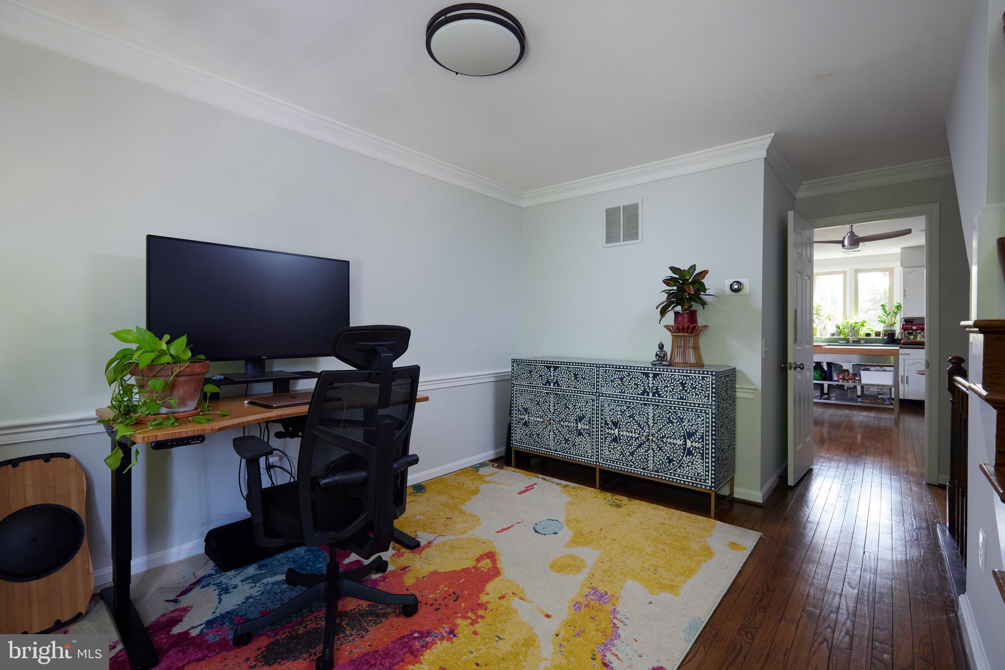 1105 Portner Road Alexandria, VA 22314 - Photo 13 of 39