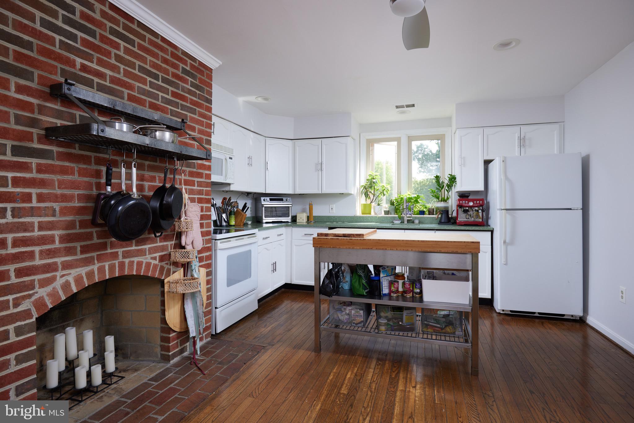 1105 Portner Road Alexandria, VA 22314 - Photo 14 of 39