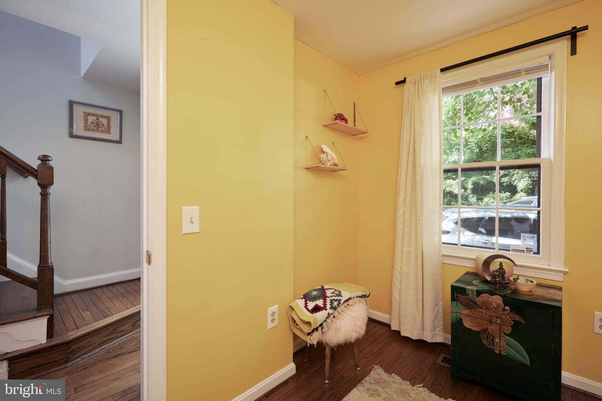 1105 Portner Road Alexandria, VA 22314 - Photo 8 of 39
