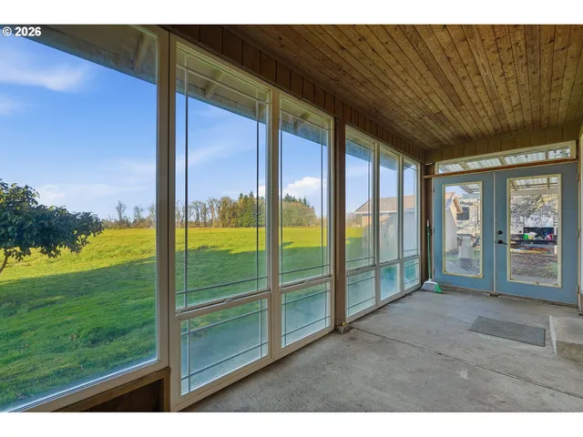 $1,159,000 | 8949 South Gribble Road, Canby, OR 97013