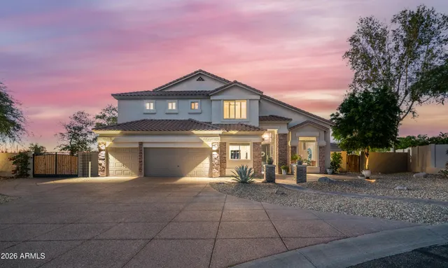 $1,255,000 | 6910 East Saddleback Circle, Mesa, AZ 85207