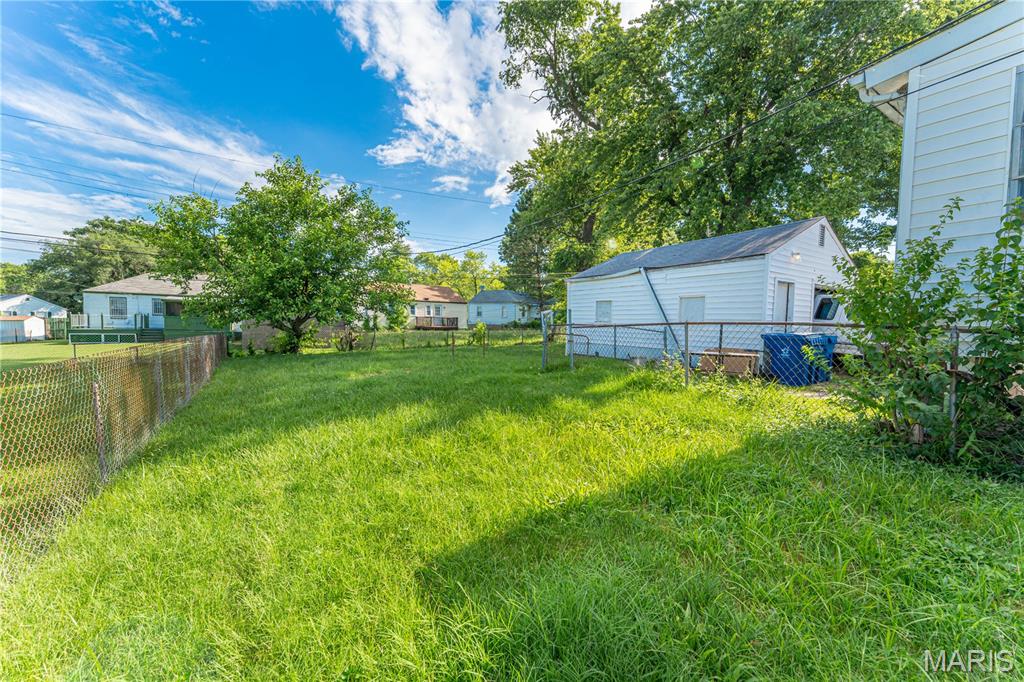 8143 Airport Road Berkeley, MO 63134 - Photo 9 of 9