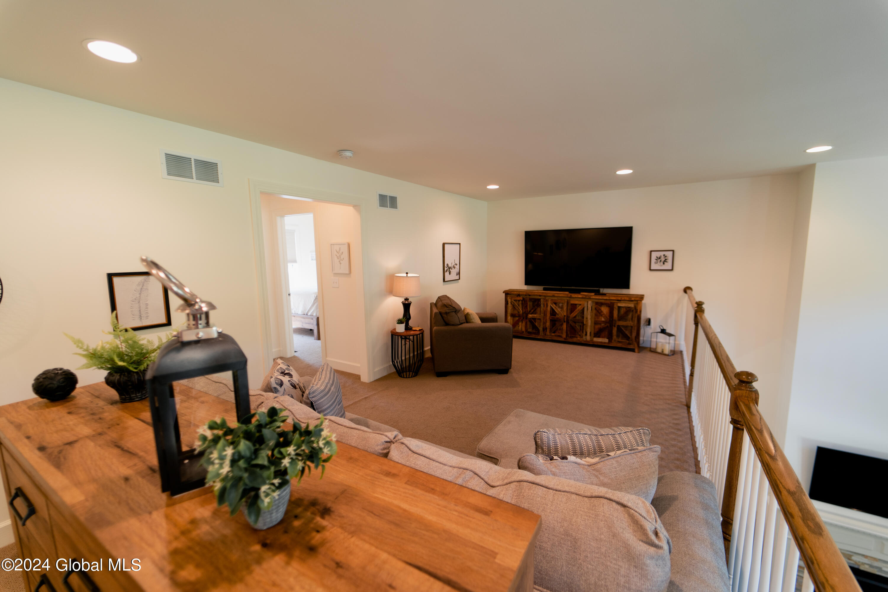 6 Beach Road, Unit 2 Bolton, NY 12814 - Photo 19 of 33 DSC07594