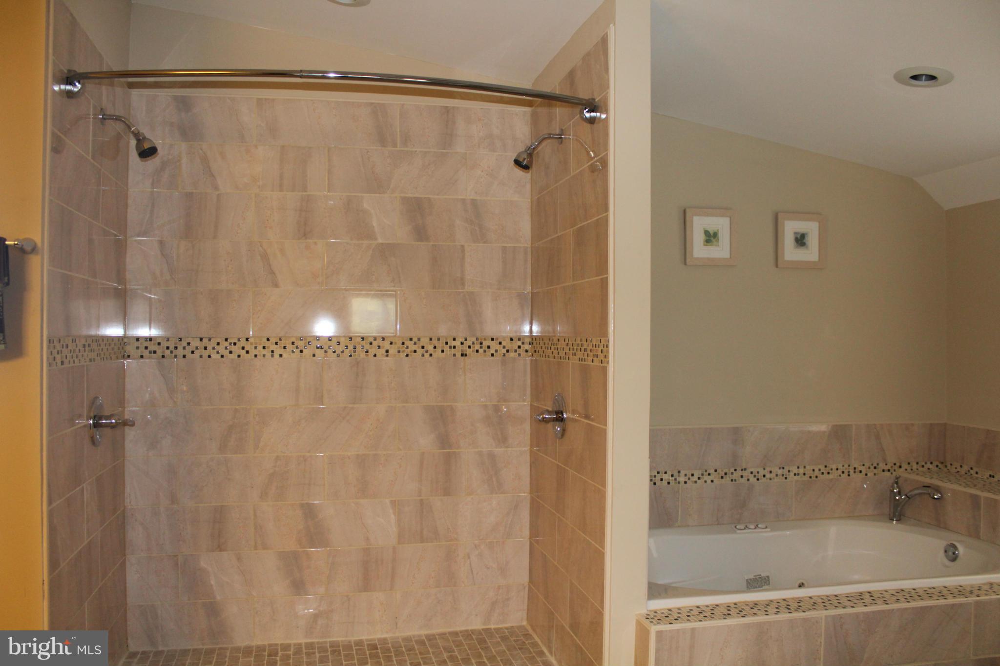 4518 Dresden Road Pikesville, MD 21208 - Photo 14 of 22 Bath (Master)