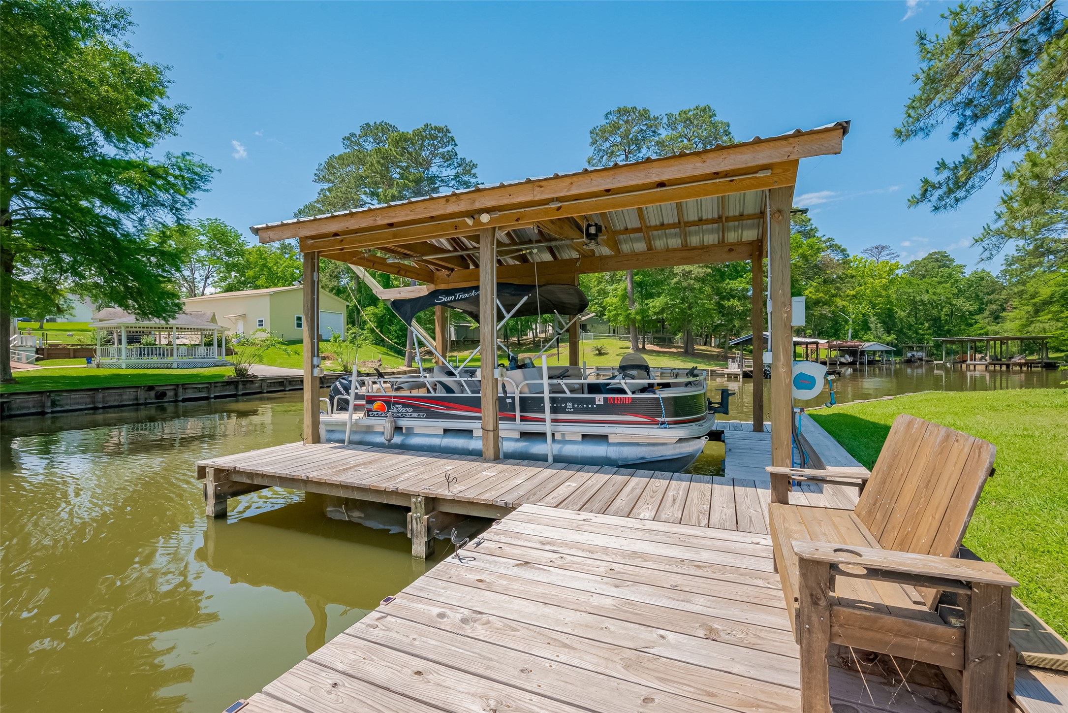 333 Lakeshore Drive Onalaska, TX 77360 - Photo 5 of 20 new boat house and bulkhead