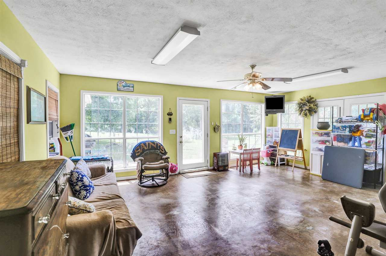 127 Falcon Ridge Drive Raymond, MS 39154 - Photo 8 of 36 Photo 8
