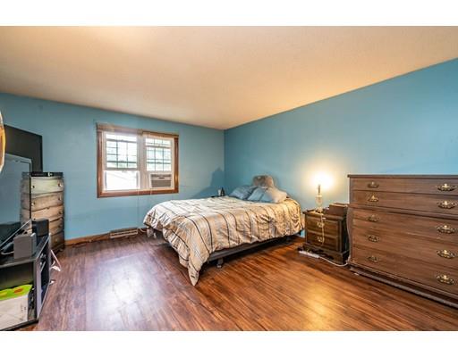 140 Mazarin Street Springfield, MA 01151 - Photo 21 of 36