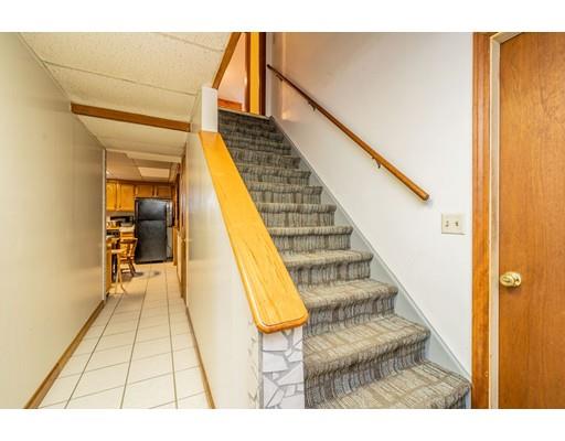 140 Mazarin Street Springfield, MA 01151 - Photo 25 of 36
