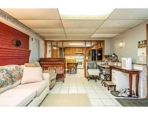 140 Mazarin Street Springfield, MA 01151 - Photo 28 of 36
