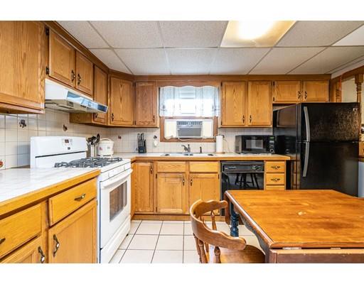 140 Mazarin Street Springfield, MA 01151 - Photo 32 of 36