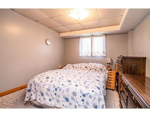 140 Mazarin Street Springfield, MA 01151 - Photo 33 of 36