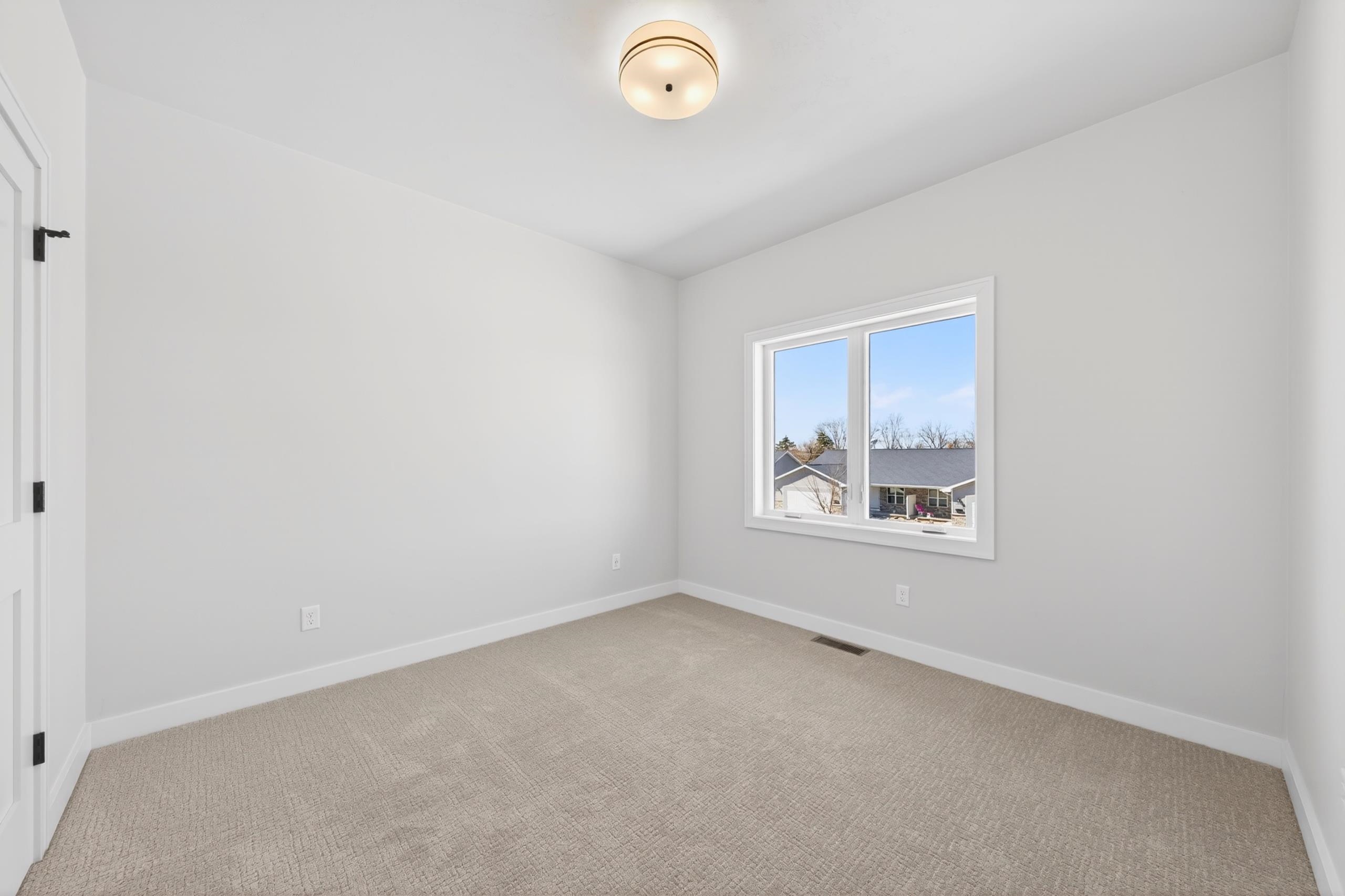 383 North Wilson Street Kimberly, WI 54136 - Photo 36 of 58