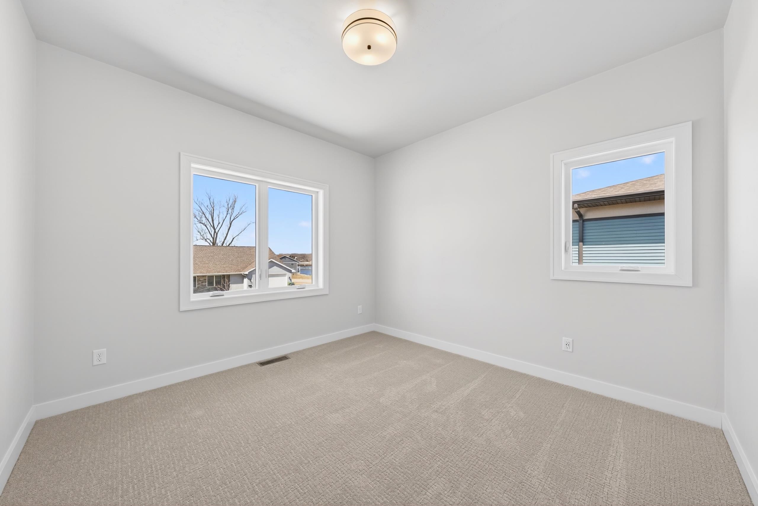 383 North Wilson Street Kimberly, WI 54136 - Photo 37 of 58