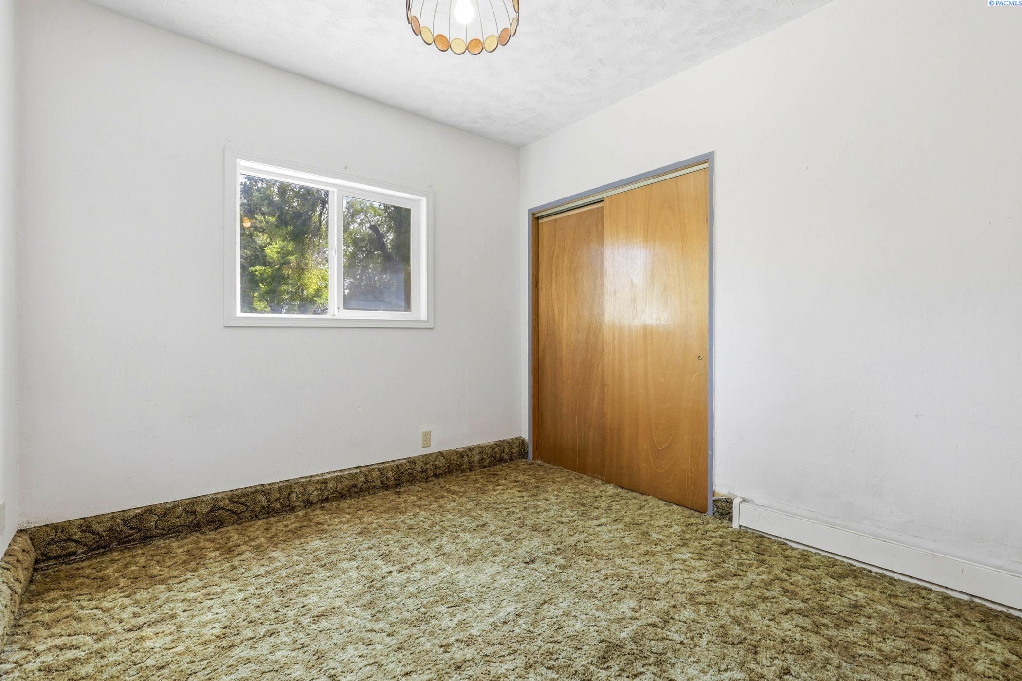 201005 East Bowles Road Kennewick, WA 99337 - Photo 13 of 44 Gallery Image 13