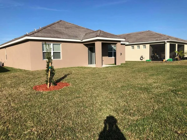 $2,900 | 10571 Southwest Toren Way, Port St. Lucie, FL 34987