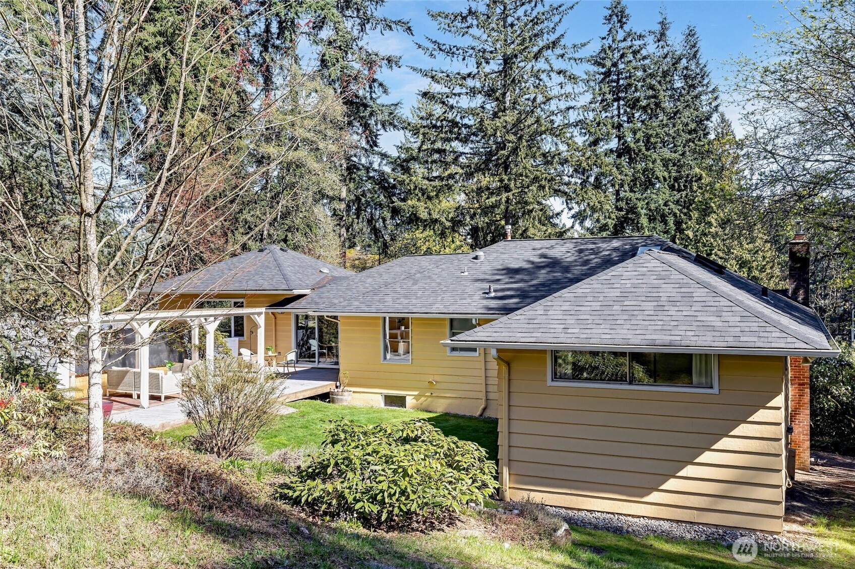 2209 Northeast 177th Street Shoreline, WA 98155 - Photo 32 of 40