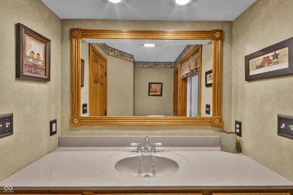 $625,000 | 10232 Highway 129, Cross Plains, IN 47017