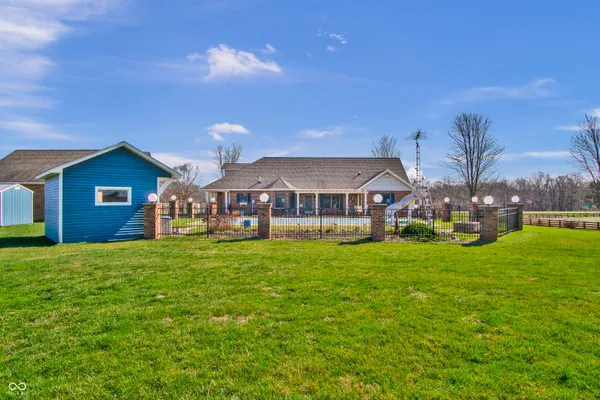 $625,000 | 10232 Highway 129, Cross Plains, IN 47017