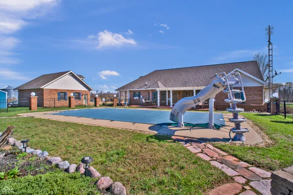 $625,000 | 10232 Highway 129, Cross Plains, IN 47017