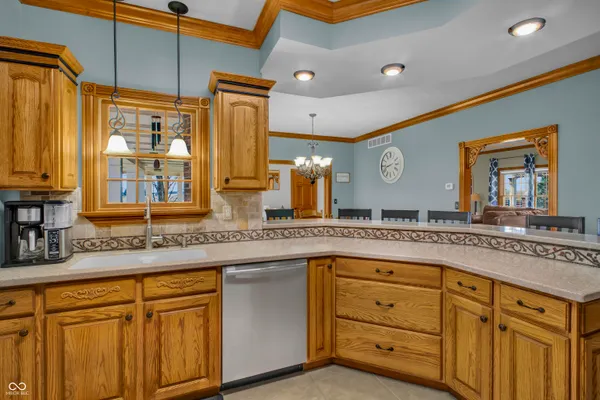 $625,000 | 10232 Highway 129, Cross Plains, IN 47017