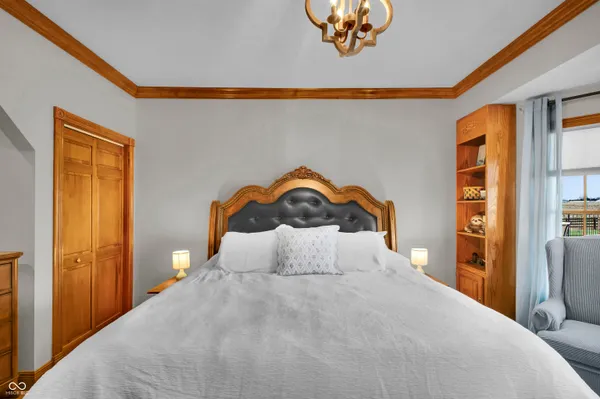 $625,000 | 10232 Highway 129, Cross Plains, IN 47017