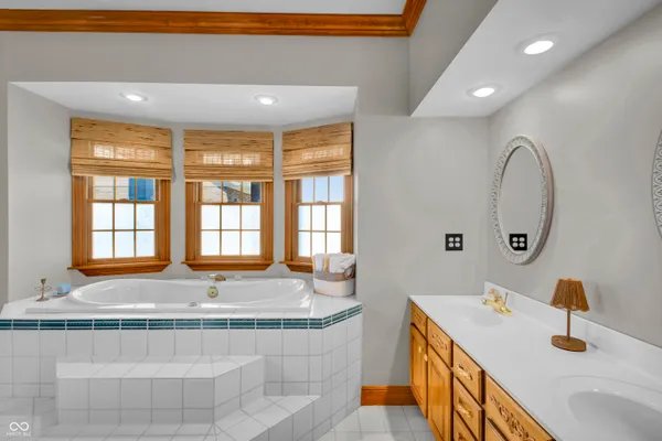 $625,000 | 10232 Highway 129, Cross Plains, IN 47017