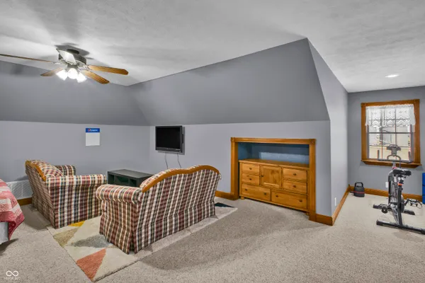 $625,000 | 10232 Highway 129, Cross Plains, IN 47017