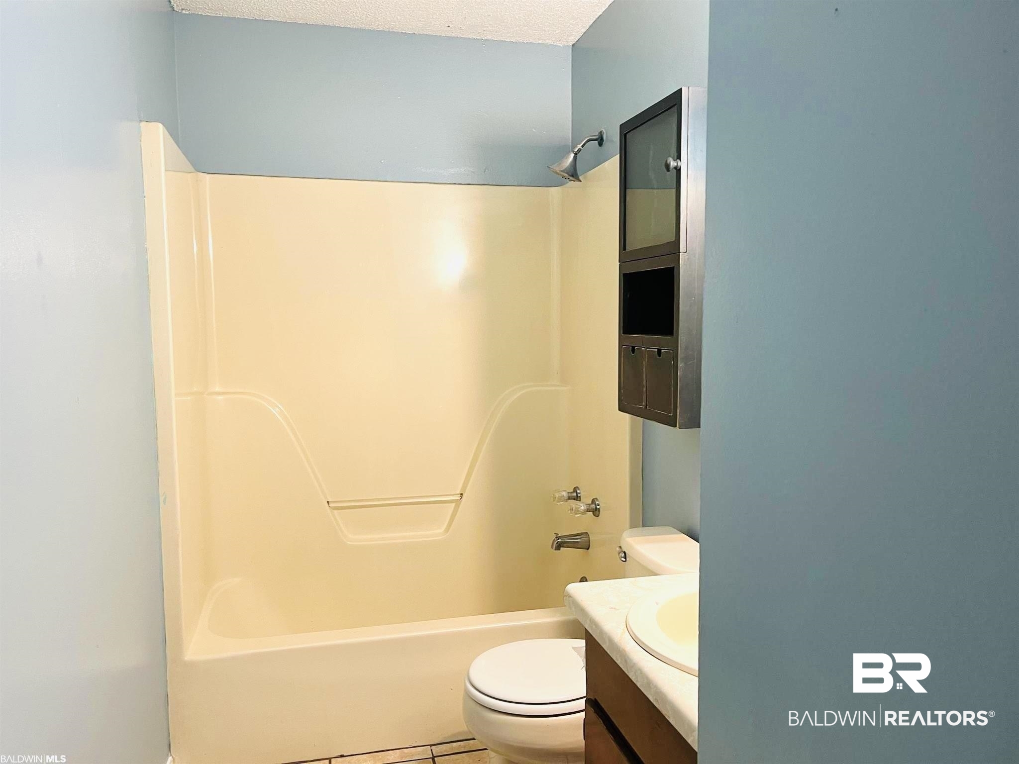 20901 Lawrence Road, Unit 1 Fairhope, AL 36532 - Photo 3 of 9