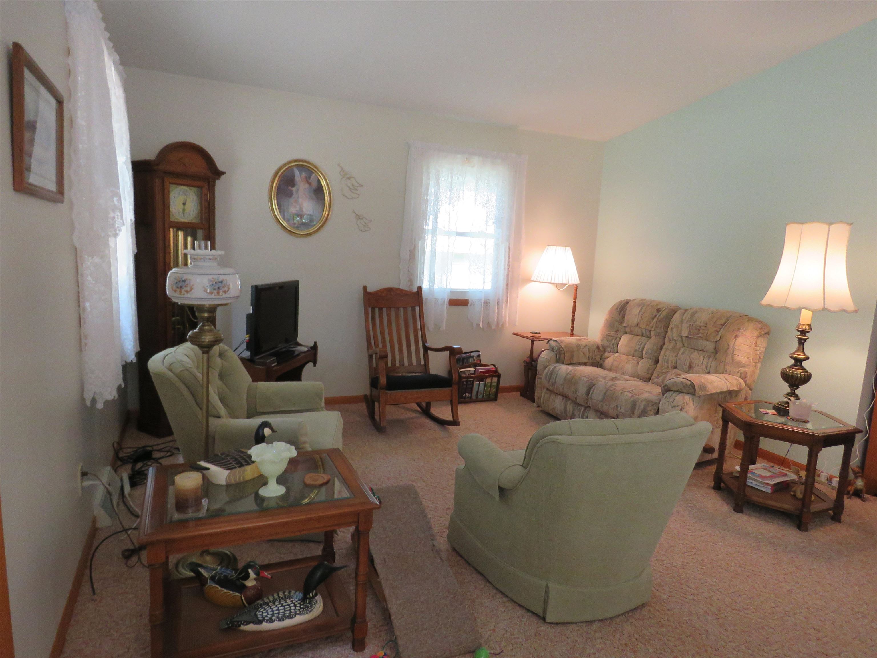 121 West Ridge Circle Leroy, MI 49655 - Photo 4 of 29 1924880-41e89a29-0593-46a9-9775-5d473cbd5a02.JPG