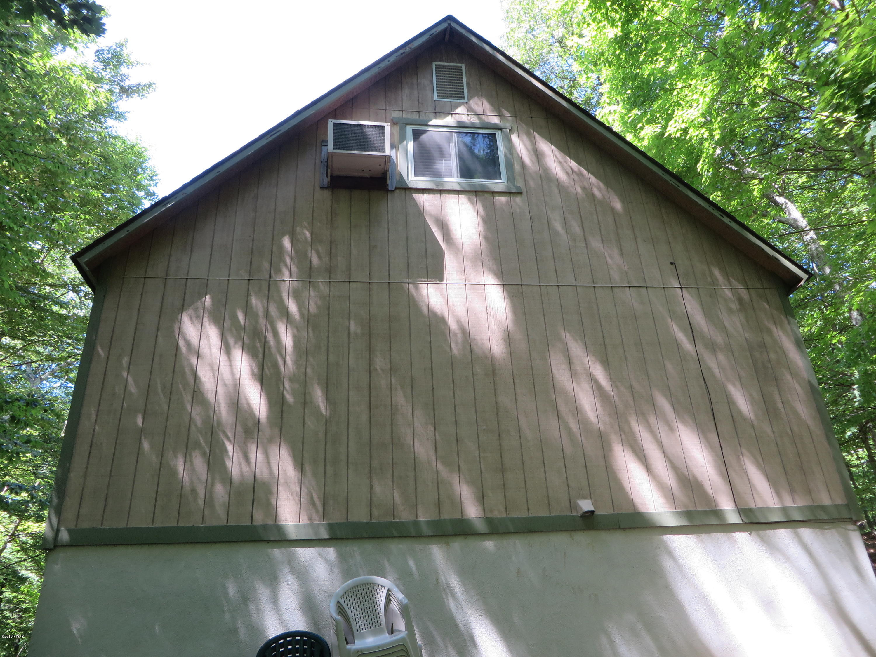 2112 Eagle Path Bushkill, PA 18324 - Photo 40 of 46